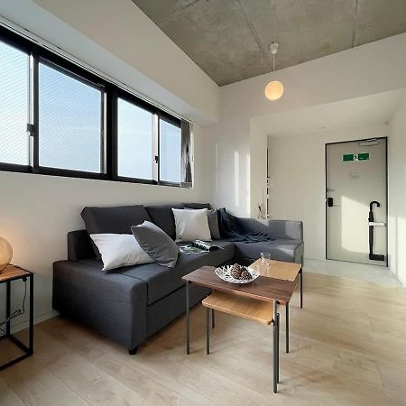 Bhotel Nekoyard - Secure Studio, Walkable To Peace Park & Downtown 히로시마 외부 사진