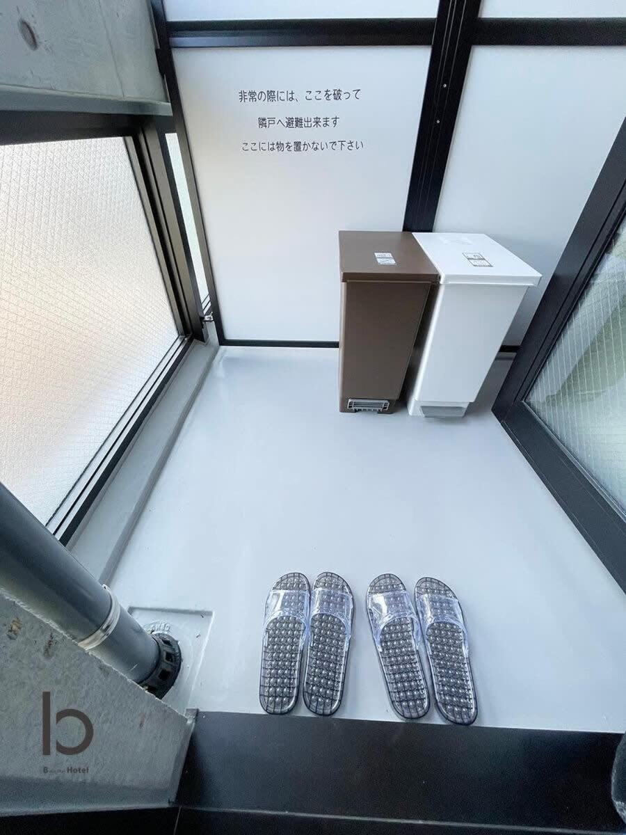 Bhotel Nekoyard - Secure Studio, Walkable To Peace Park & Downtown 히로시마 외부 사진