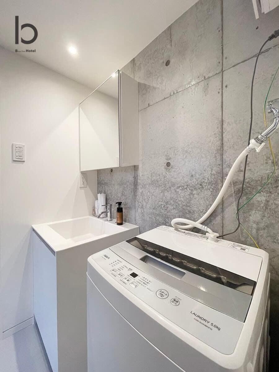Bhotel Nekoyard - Secure Studio, Walkable To Peace Park & Downtown 히로시마 외부 사진